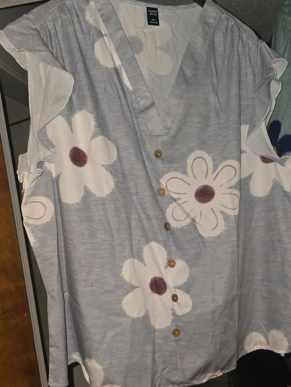 Emery Rose Light Blue Floral Button-Front Blouse